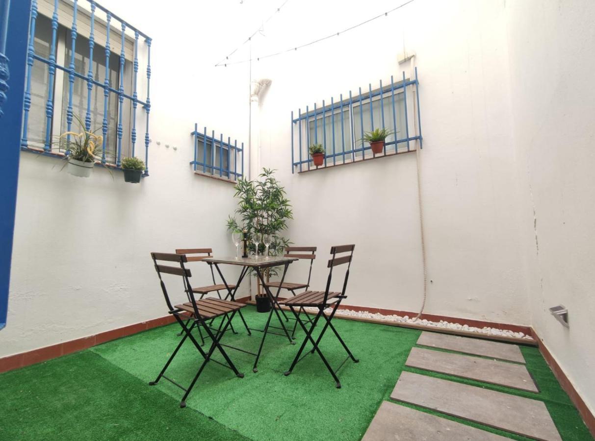 Covadonga Suite Home Севиля Екстериор снимка